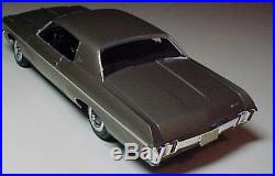 AMT 1970 Chevrolet Impala 454 2 Door Coupe PRO BUILT Scaled in 1/25