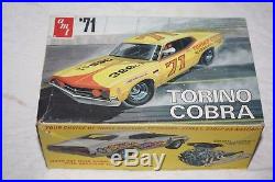 AMT 1971 Ford Torino Cobra 3n1 (Stock, Drag, NASCAR) 1/25 Model Car Kit