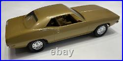 AMT 1972 Plymouth Barracuda Promo 125 Scale Dealer Plastic Model