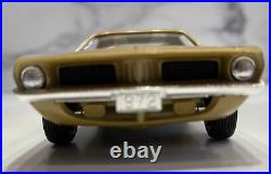 AMT 1972 Plymouth Barracuda Promo 125 Scale Dealer Plastic Model