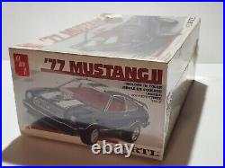 AMT 1977'77 Ford Mustang II Plastic Model Car Kit 125 Scale Sealed 6560 ERTL
