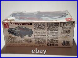 AMT 1977'77 Ford Mustang II Plastic Model Car Kit 125 Scale Sealed 6560 ERTL