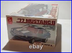AMT 1977'77 Ford Mustang II Plastic Model Car Kit 125 Scale Sealed 6560 ERTL