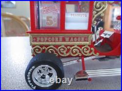 AMT 1/20 Scale Model Car Kit Popcorn Wagon Show Rod (BUILT)