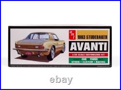 AMT 1/25 1963 Studebaker Avanti Plastic Model kit Car AMT1312 Molding Color