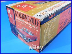 AMT 1/25 1964 Pontiac Bonneville Budd Kat Anderson Plastic Kit 3 in 1 6624-150