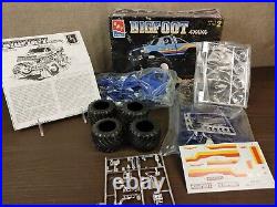 AMT 1/25 1991 Ford 4X4x4 BIGFOOT Monster Pickup Truck Model Car Kit 8138