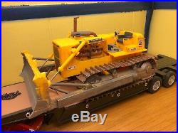 AMT 1/25 Cat D8H Crawler Dozer Blade Works Tracks Roll Weathered Built