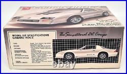 AMT 1/25 Chevrolet Camaro IROC-Z 5.7 V8 Stock or Custom Plastic Model Car Kit