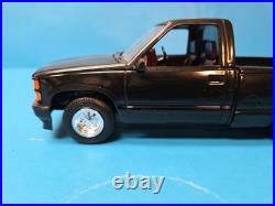 AMT 1/25 Chevrolet SS 454 Pickup Truck Black Pro Built Plastic Kit for Display