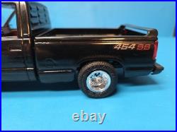 AMT 1/25 Chevrolet SS 454 Pickup Truck Black Pro Built Plastic Kit for Display