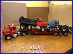 AMT 1/25 Ford Louisville Lugger T508 Lowboy Hauling Ford 8000 & Dump Truck