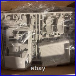 AMT 1/25 Ford Ranger Stx Model Kit Open Box Sealed Parts