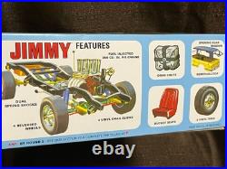 AMT 1/25 GMC Jimmy 1972 Off-Road SUV Model Kit 2 in 1 S46127
