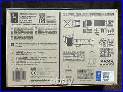 AMT 1/25 GMC Jimmy 1972 Off-Road SUV Model Kit 2 in 1 S46127