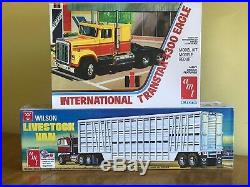 AMT 1/25 International Transtar 4300 and AMT Wilson Livestock Trailer