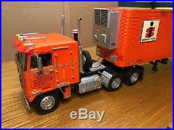 AMT 1/25 Kenworth COE T520 Built With Trailer Hauling AMT Models