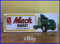 AMT 1/25 Mack R685ST, AMT 1/25 Lowboy Trailer, and Construction Bulldozer