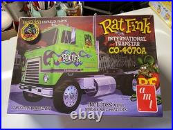 AMT 1/25 Rat Fink International Transtar & Fruehauf Trailer