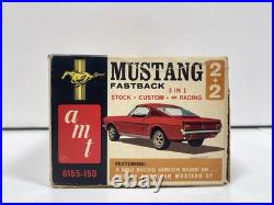 AMT 1/25 Scale 1965 MUSTANG 2+2 FASTBACK Model Kit 6155-150