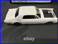 AMT 1/25 Scale'68 Mercury Cougar-XR7 Model Kit 5328-200 (Sale Ends Oct 26!)
