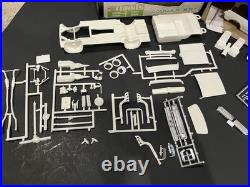 AMT 1/25 Scale'68 Mercury Cougar-XR7 Model Kit 5328-200 (Sale Ends Oct 26!)