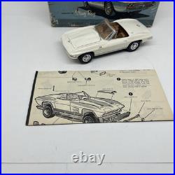 AMT 1/25 VTG 1964 64 CORVETTE STING RAY 3 IN 1 CONVERTIBLE MODEL Pre Built READ
