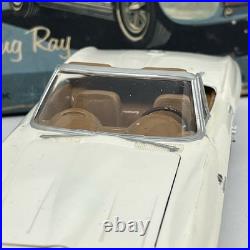 AMT 1/25 VTG 1964 64 CORVETTE STING RAY 3 IN 1 CONVERTIBLE MODEL Pre Built READ
