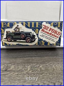 AMT 32 Ford Vicky Bonnie & Clyde car model kit Vintage, Open Box/unused/new