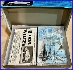 AMT'33 Willys Ohio George Montgomery's National Récord New Open Box 1/25