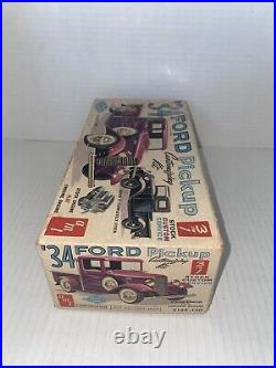 AMT 34 Ford Pickup Customizing Kit Truck Model Kit