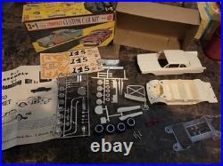 AMT 3 In 1 Compact Custom Car Kit 1960 Comet