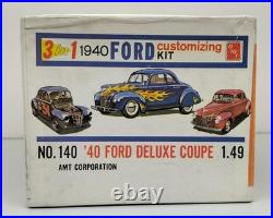 AMT 40 Ford Deluxe Coupe 1/25 1940 Ford Customizing Kit