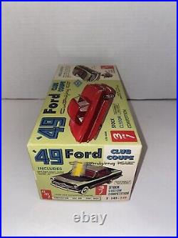 AMT 49 Ford Club Coupe Customizing model kit