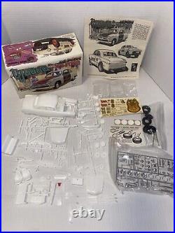 AMT 49 Ford Tijuana Border Police Car Model kit