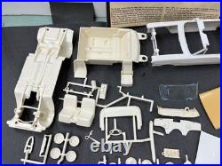AMT 5114 1964 Ford Falcon Sprint Convertible Annual Car kit 1/25 McM VINTAGE