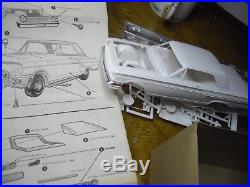 AMT 5154-150 1964 Ford Fairlane hardtop Dean Jeffries Customizing kit Unbuilt