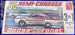 AMT 6025 1965 Coronet Ramchargers Hemi Charger NHRA 3n1 Vintage kit 1/25 McM