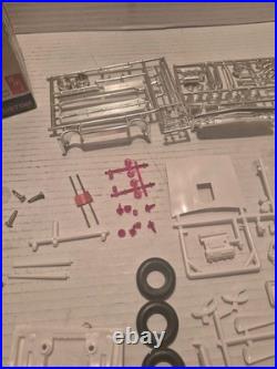 AMT 6123-200 Ford 1963 500 XL Hardtop 3 in 1 Advance Customizing Model Kit PARTS