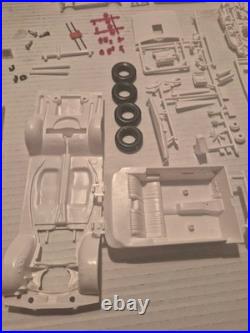 AMT 6123-200 Ford 1963 500 XL Hardtop 3 in 1 Advance Customizing Model Kit PARTS
