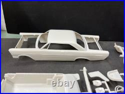 AMT 6125 1965 Ford Galaxie Fred Lorenzen annual 1/25 McM vintage