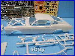 AMT # 6168-200 1968 FORD 68 Mustang 2+2 GT Fastback annual unbuilt kit LOOK