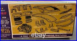 AMT 6224 1964 Ford Thunderbird Hardtop Coupe Annual Model kit 1/25 McM vintage