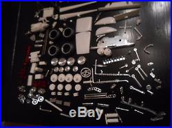 AMT 62 3 in 1 Pick Up Truck Customizing Kit F-100 Ford Truck K-132-200 Model