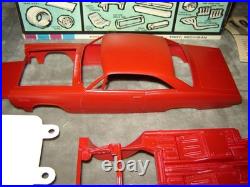 AMT 6356-150 Original Vintage 1966 Comet Cyclone Painted parts Ex Cond Not Built