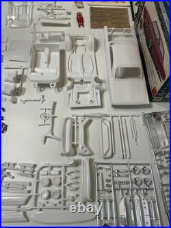 AMT'63 Advanced Customizing Kit Mercury Marauder 125 Scale Model Car 6323-200