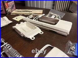 AMT'64 Chevrolet Impala Convertible 3 in 1 Unbuilt Model 6714-200 George Barris