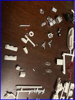 AMT'64 Chevrolet Impala Convertible 3 in 1 Unbuilt Model 6714-200 George Barris