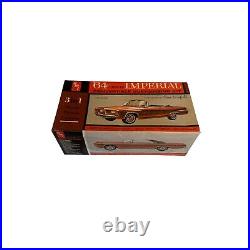 AMT'64 Chrysler Imperial 3-In-1 Convertible Customizing Kit By Gene Winfield