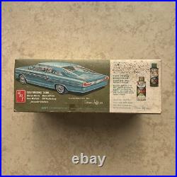 AMT'64 Fairlane Hardtop 3 In 1 Customizing Kit 1/25 Model Rare